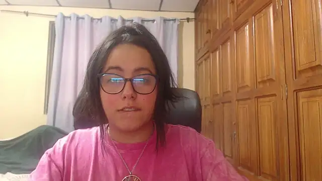 Venus cat  online show from 02/14/26, 02:23