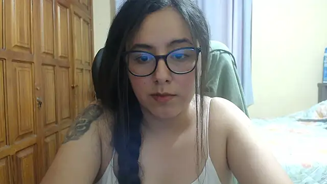 Venus cat  online show from 12/02/25, 02:01