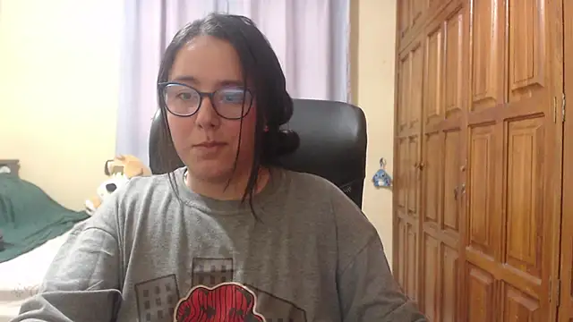 Venus cat  online show from 02/06/26, 12:28