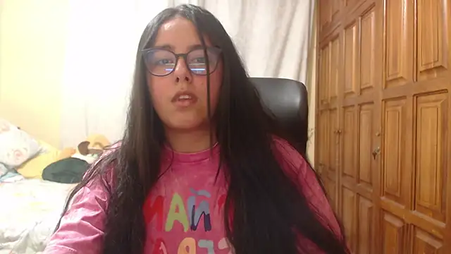 Venus cat  online show from 05/18/26, 02:55