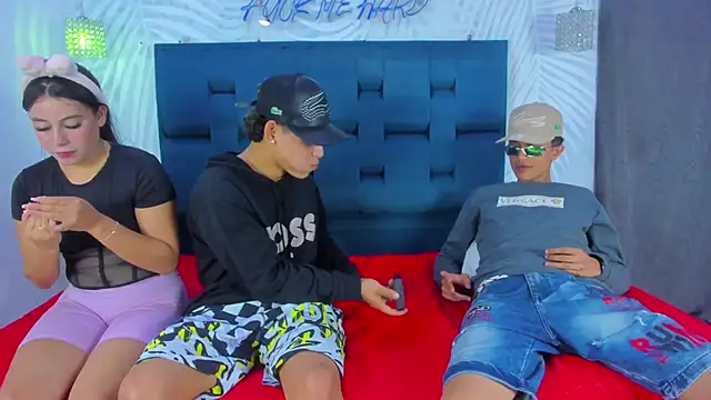 Youngs Wild online show from 04/12/26, 12:14