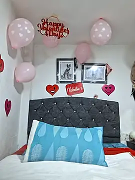 Chloe Mis online show from 02/15/26, 01:50