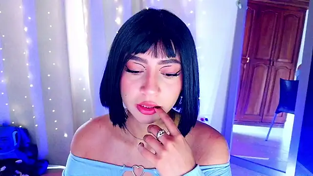 emma web  online show from 03/10/26, 06:45