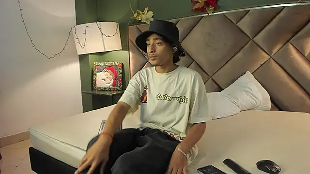 Dickie Dicking online show from 12/15/25, 10:26