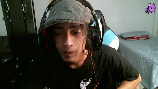 Snapshot of Dickie_Dicking chatting on 02/09/26, 04:05 Dickie Dicking online show from 02/09/26, 04:05