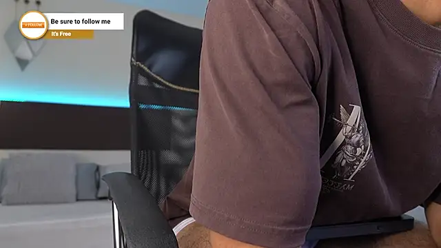 DanteeStone online show from 12/15/25, 09:53