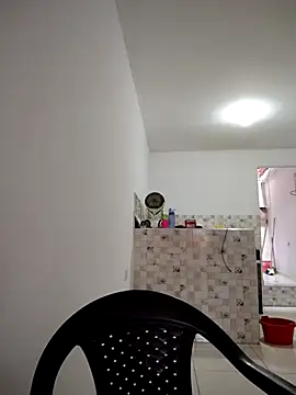 LindaSalo33 online show from 12/05/25, 05:22