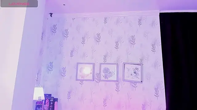 alana madison10 online show from 10/28/25, 04:13