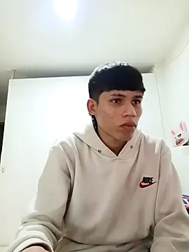 mazo18 online show from 01/06/26, 04:27