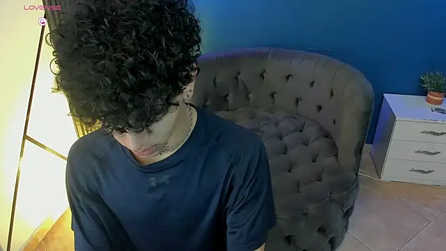 todoroki g online show from 10/28/25, 11:53