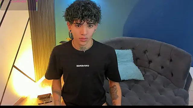 todoroki g online show from 11/11/25, 12:33