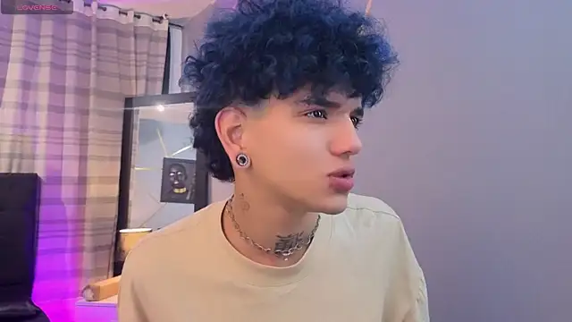 todoroki g online show from 11/13/25, 11:58