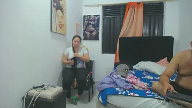 Meloncillo and Babyliss99 online show from 04/12/26, 06:38