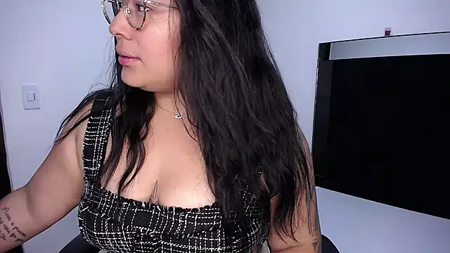 CataleyaMoonroe online show from 10/03/25, 04:08