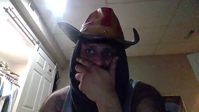 Snapshot of StroknGoon69 chatting on 01/14/26, 05:22 StroknGoon69 online show from 01/14/26, 05:22