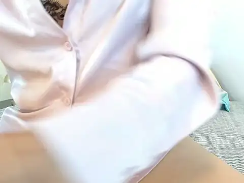 Snapshot of Ariadna_Wells chatting on 12/02/25, 01:46 Ariadna Wells online show from 12/02/25, 01:46