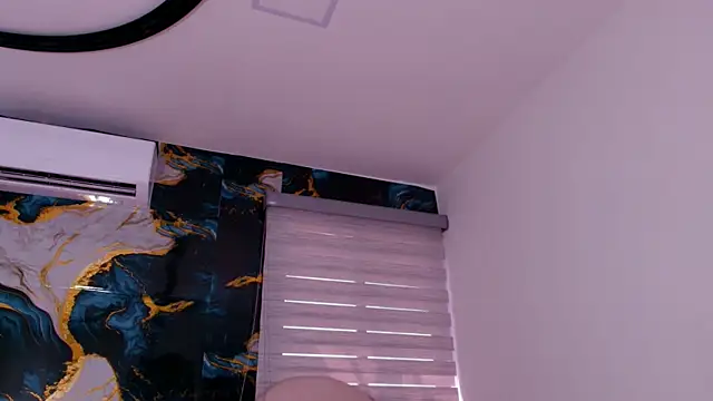 Snapshot of caata_cata chatting on 05/15/26, 07:23 caata cata online show from 05/15/26, 07:23
