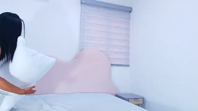 caata cata online show from 02/24/26, 07:15