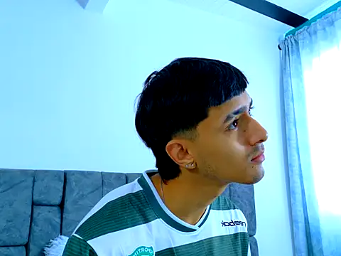 Anthony carter online show from 10/08/25, 01:34