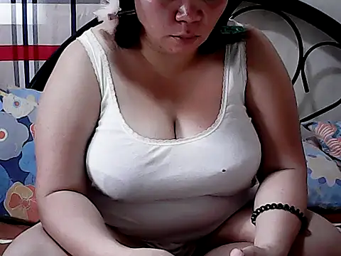 HornyPussie69 online show from 03/29/26, 02:46