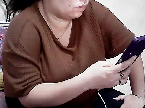 Snapshot of HornyPussie69 chatting on 07/07/26, 06:47 HornyPussie69 online show from 07/07/26, 06:47