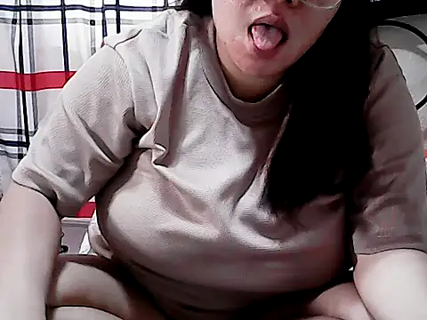 HornyPussie69 online show from 03/22/26, 11:06