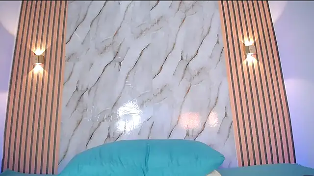 PiaGelvez online show from 01/11/26, 08:38