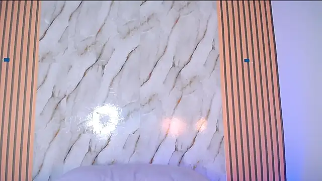 PiaGelvez online show from 01/15/26, 11:08