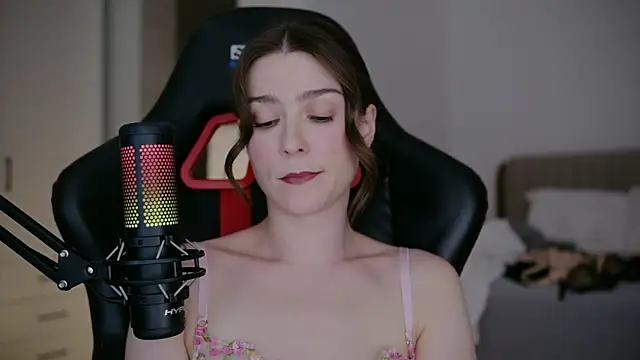 WowHelloAlice online show from 03/12/26, 10:36