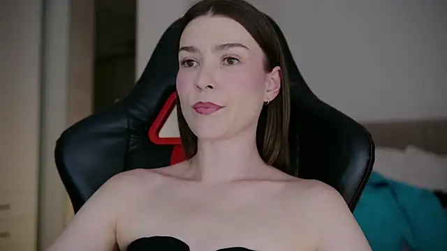 WowHelloAlice online show from 04/05/26, 09:21