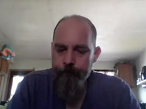 crazyheratic8 online show from 04/05/26, 08:15