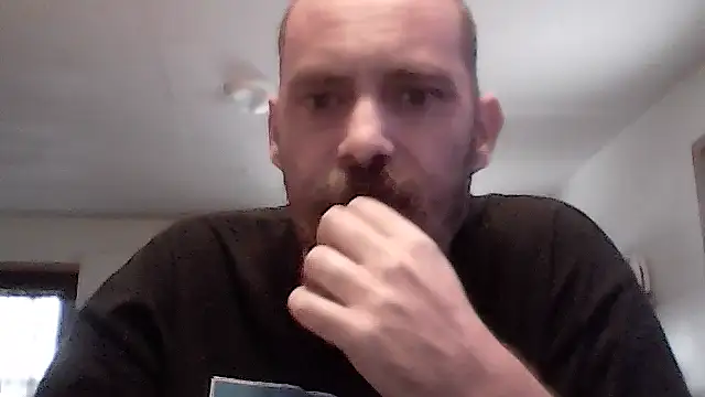 crazyheratic8 online show from 11/08/25, 09:51