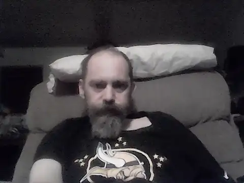 crazyheratic8 online show from 12/18/25, 02:38