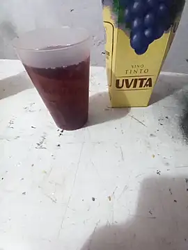 Snapshot of Eltorta214 chatting on 04/04/26, 01:12 Eltorta214 online show from 04/04/26, 01:12