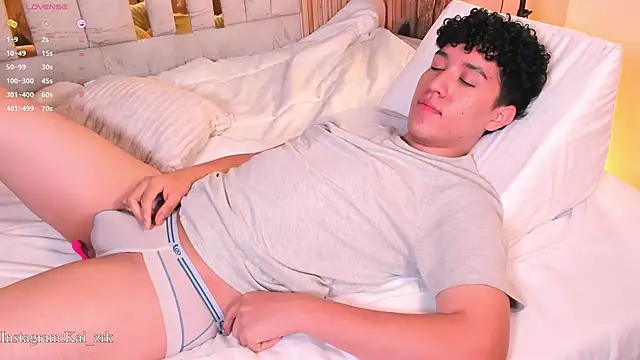 kai zareck online show from 10/20/25, 11:33