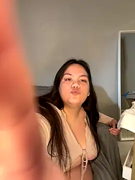 BrattyKrystal online show from 10/17/25, 08:43