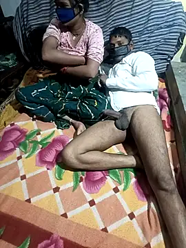 Snapshot of Neelam-baby1 chatting on 10/07/25, 04:41 Neelam-baby1 online show from 10/07/25, 04:41