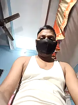 Snapshot of Neelam-baby1 chatting on 11/04/25, 04:33 Neelam-baby1 online show from 11/04/25, 04:33