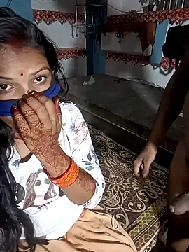 Snapshot of Neelam-baby1 chatting on 10/22/25, 04:06 Neelam-baby1 online show from 10/22/25, 04:06