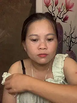 Snapshot of lan-xinh01 chatting on 10/03/25, 01:56 lan-xinh01 online show from 10/03/25, 01:56