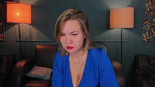 AriaEven online show from 12/03/25, 04:13