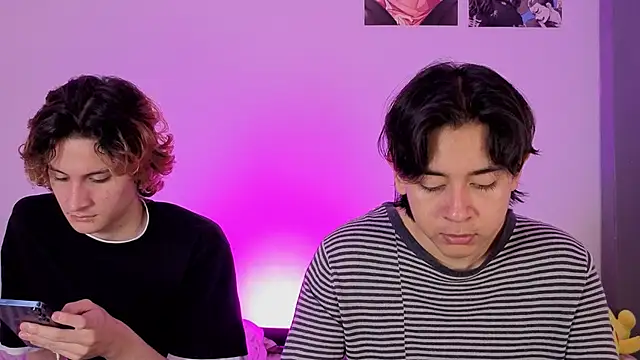 Snapshot of Darcy_and_Stolas chatting on 02/21/26, 10:23 Darcy and Stolas online show from 02/21/26, 10:23