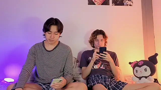 Snapshot of Darcy_and_Stolas chatting on 02/26/26, 02:28 Darcy and Stolas online show from 02/26/26, 02:28