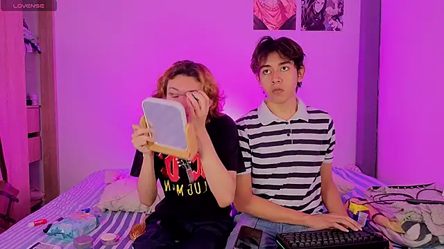 Snapshot of Darcy_and_Stolas chatting on 10/29/25, 09:36 Darcy and Stolas online show from 10/29/25, 09:36