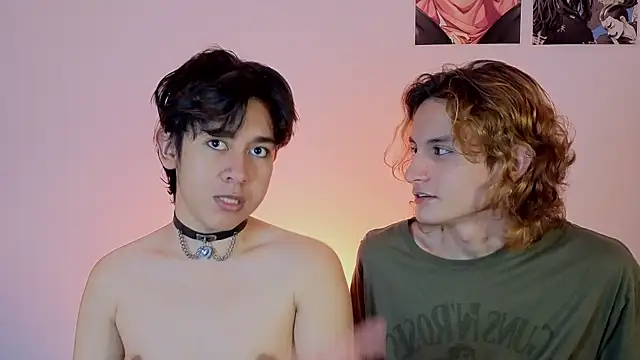 Snapshot of Darcy_and_Stolas chatting on 11/13/25, 04:16 Darcy and Stolas online show from 11/13/25, 04:16