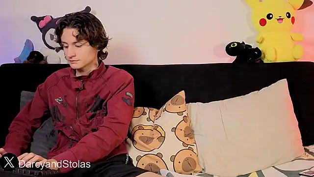 Darcy and Stolas online show from 04/03/26, 08:32