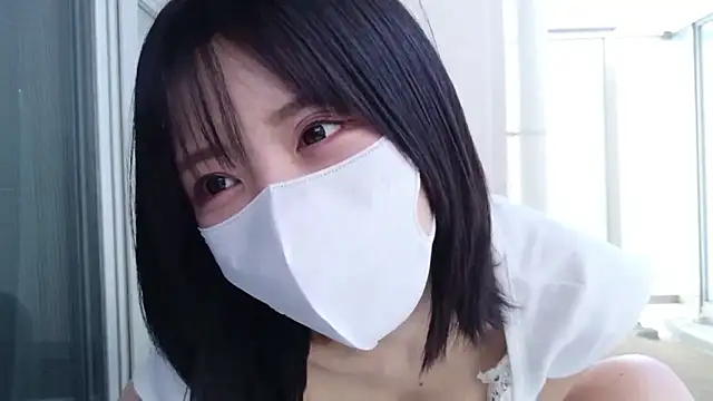 Snapshot of hana-08787- chatting on 05/23/26, 10:31 hana-08787- online show from 05/23/26, 10:31
