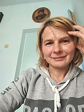 Masha412111 online show from 05/19/26, 08:43
