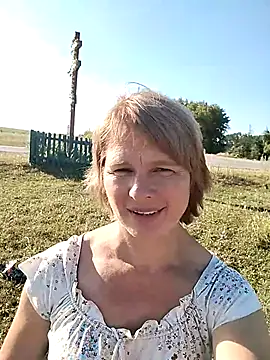 Snapshot of Masha412111 chatting on 07/22/26, 05:09 Masha412111 online show from 07/22/26, 05:09