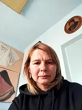 Masha412111 online show from 11/28/25, 09:20